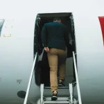 photo 1526933970935 5b59e720c628